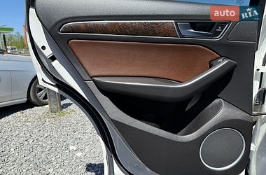 Внедорожник / Кроссовер Audi Q5 2015 в Стрые