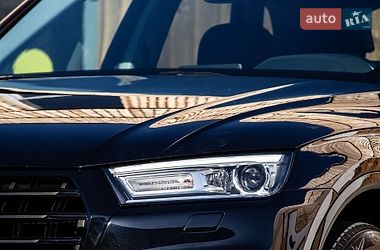 Внедорожник / Кроссовер Audi Q5 2017 в Львове