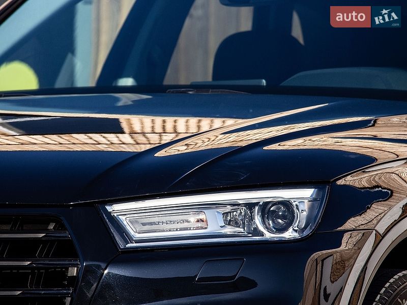 Внедорожник / Кроссовер Audi Q5 2017 в Львове