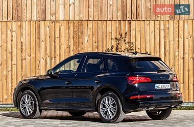 Внедорожник / Кроссовер Audi Q5 2017 в Львове