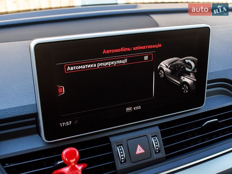 Внедорожник / Кроссовер Audi Q5 2017 в Львове