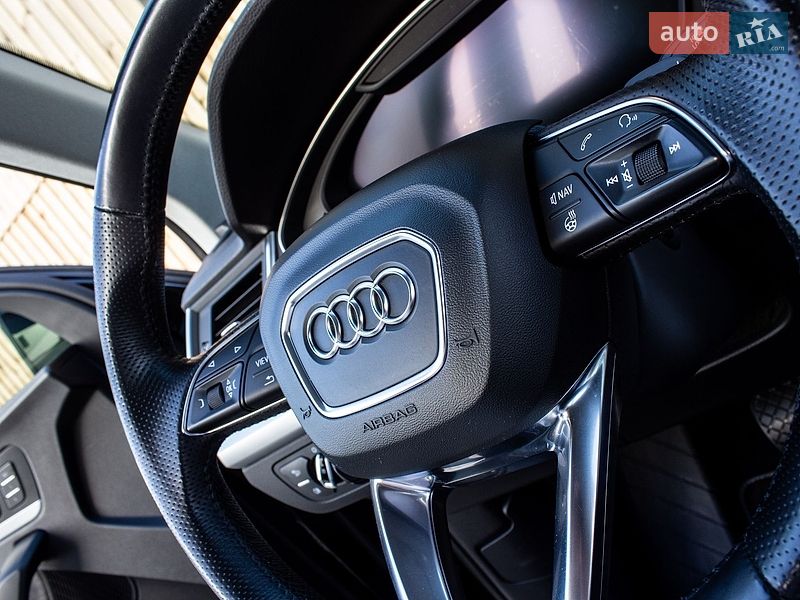 Внедорожник / Кроссовер Audi Q5 2017 в Львове