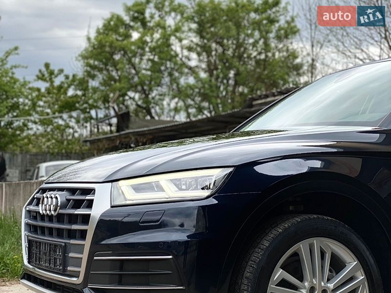 Внедорожник / Кроссовер Audi Q5 2019 в Львове