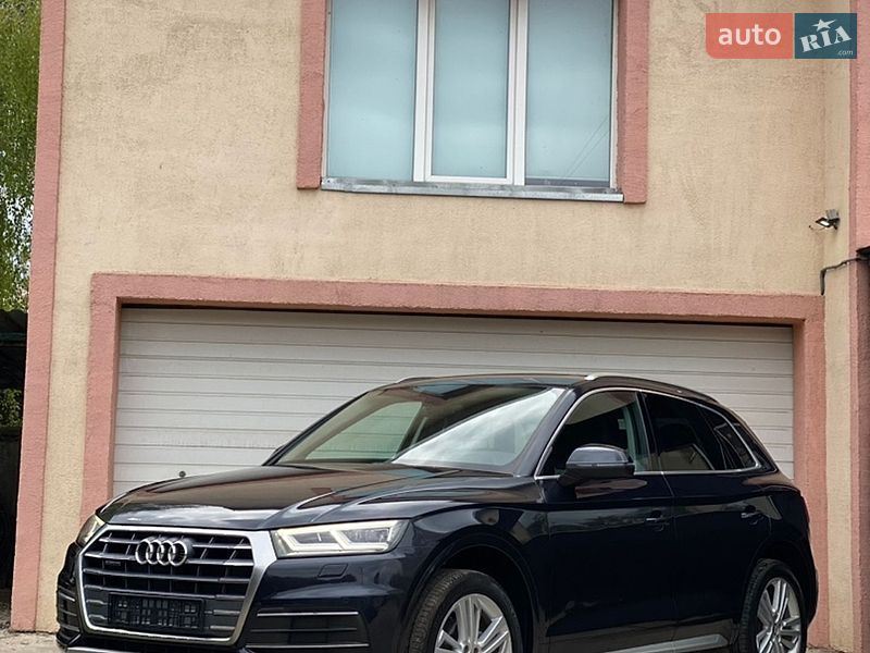 Внедорожник / Кроссовер Audi Q5 2019 в Львове