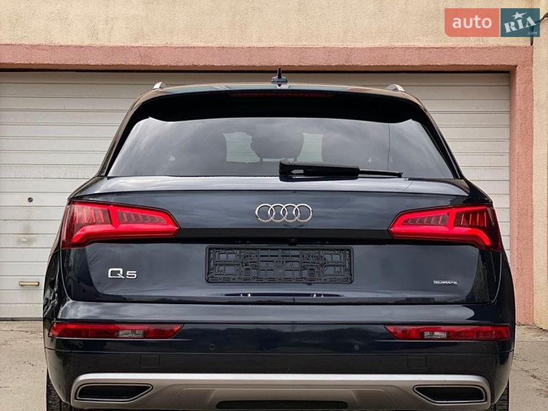 Внедорожник / Кроссовер Audi Q5 2019 в Львове