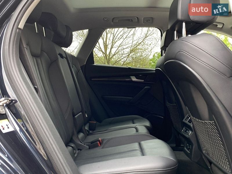 Внедорожник / Кроссовер Audi Q5 2019 в Львове