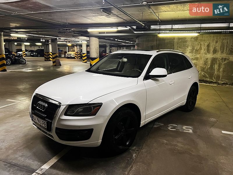 Внедорожник / Кроссовер Audi Q5 2012 в Киеве