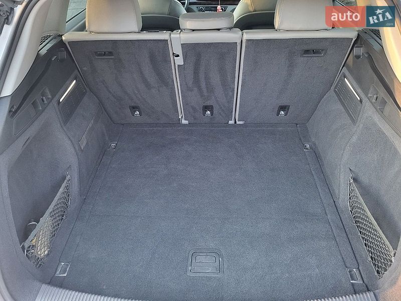 Внедорожник / Кроссовер Audi Q5 2019 в Каменец-Подольском