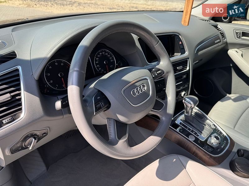 Позашляховик / Кросовер Audi Q5 2014 в Києві