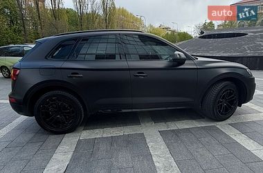 Внедорожник / Кроссовер Audi Q5 2020 в Киеве