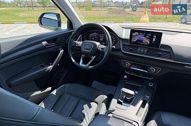 Внедорожник / Кроссовер Audi Q5 2018 в Киеве