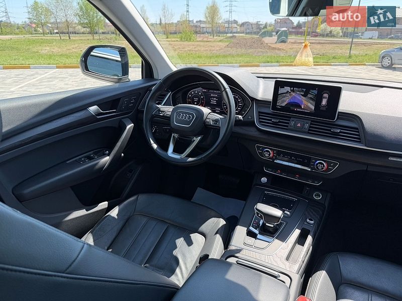 Внедорожник / Кроссовер Audi Q5 2018 в Киеве