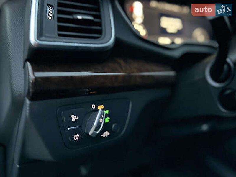 Внедорожник / Кроссовер Audi Q5 2018 в Львове