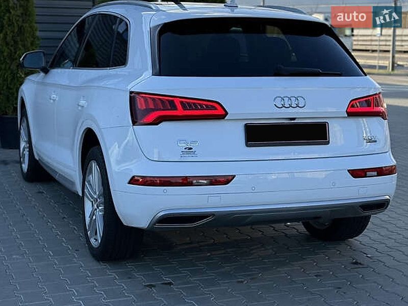 Внедорожник / Кроссовер Audi Q5 2018 в Львове
