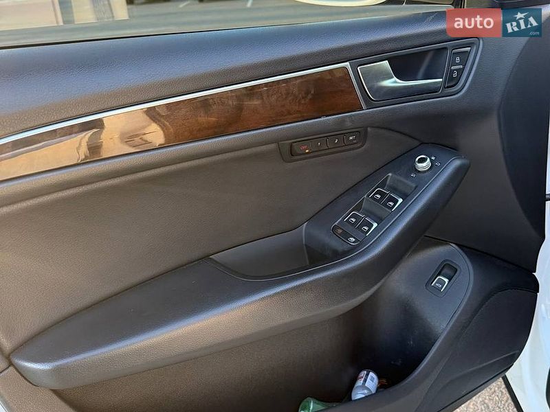 Внедорожник / Кроссовер Audi Q5 2015 в Киеве