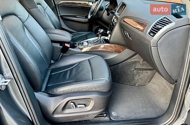 Внедорожник / Кроссовер Audi Q5 2015 в Черновцах