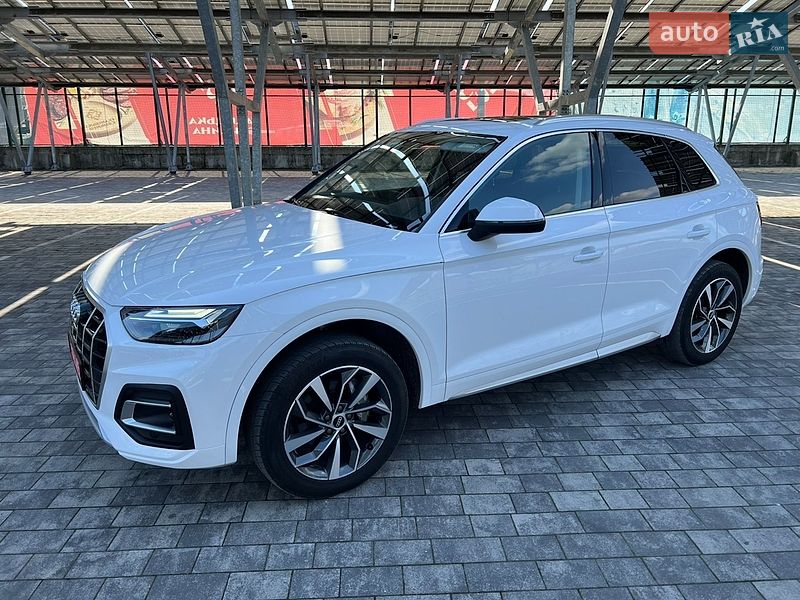 Внедорожник / Кроссовер Audi Q5 2020 в Львове