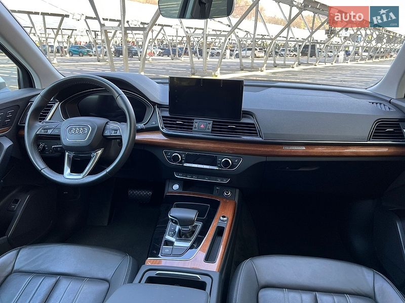 Внедорожник / Кроссовер Audi Q5 2020 в Львове