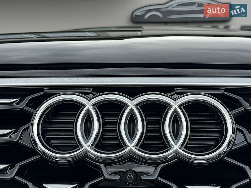 Внедорожник / Кроссовер Audi Q5 2024 в Дрогобыче