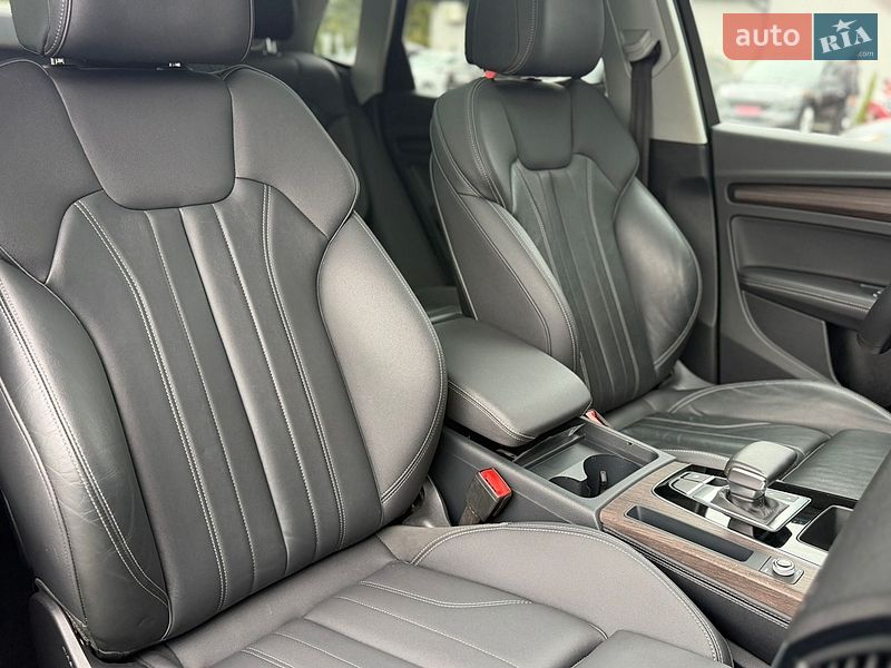 Внедорожник / Кроссовер Audi Q5 2024 в Дрогобыче