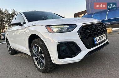 Внедорожник / Кроссовер Audi Q5 2024 в Киеве