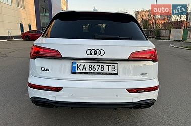 Внедорожник / Кроссовер Audi Q5 2024 в Киеве