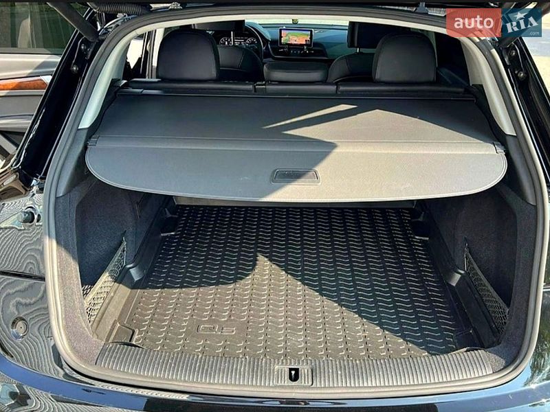 Позашляховик / Кросовер Audi Q5 2020 в Сумах
