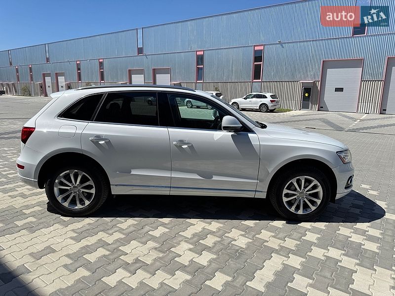 Внедорожник / Кроссовер Audi Q5 2016 в Львове