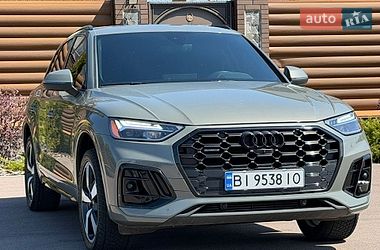 Внедорожник / Кроссовер Audi Q5 2023 в Киеве