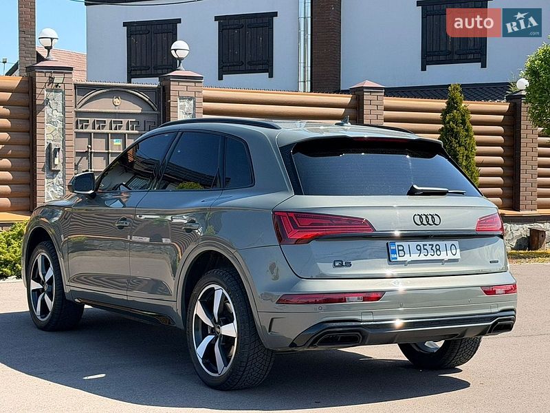 Внедорожник / Кроссовер Audi Q5 2023 в Киеве