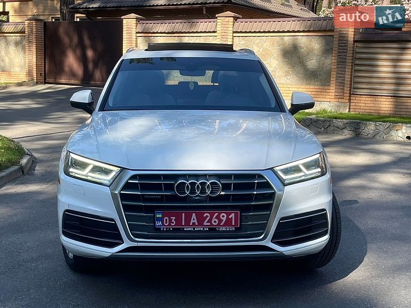 Внедорожник / Кроссовер Audi Q5 2017 в Чернигове