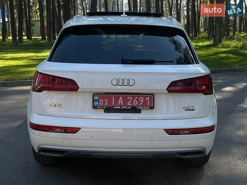 Внедорожник / Кроссовер Audi Q5 2017 в Чернигове