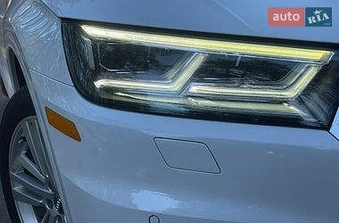 Внедорожник / Кроссовер Audi Q5 2017 в Чернигове