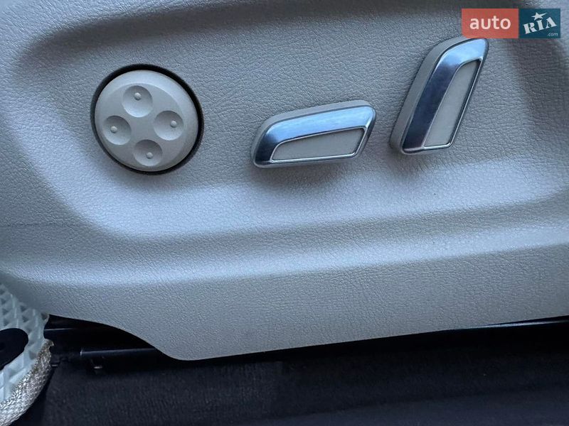 Внедорожник / Кроссовер Audi Q5 2013 в Ровно
