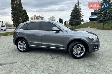 Внедорожник / Кроссовер Audi Q5 2013 в Дубно
