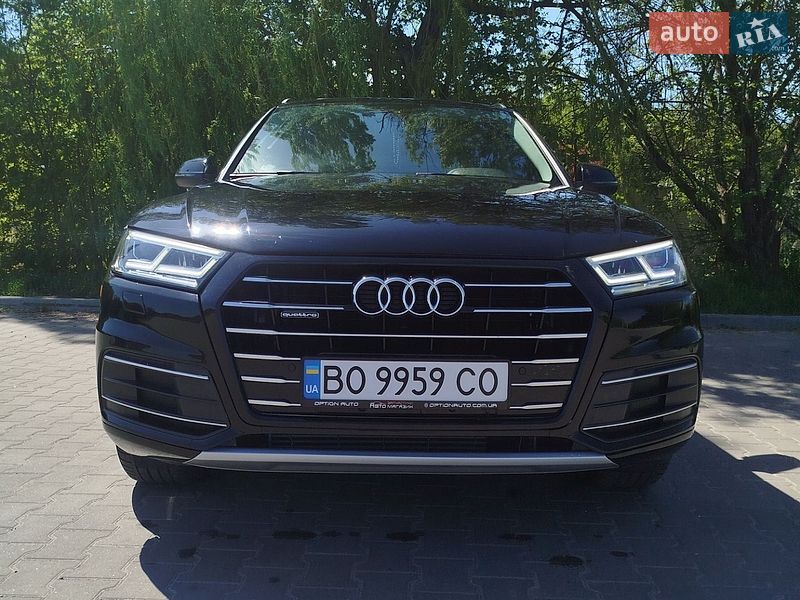 Внедорожник / Кроссовер Audi Q5 2018 в Копычинце