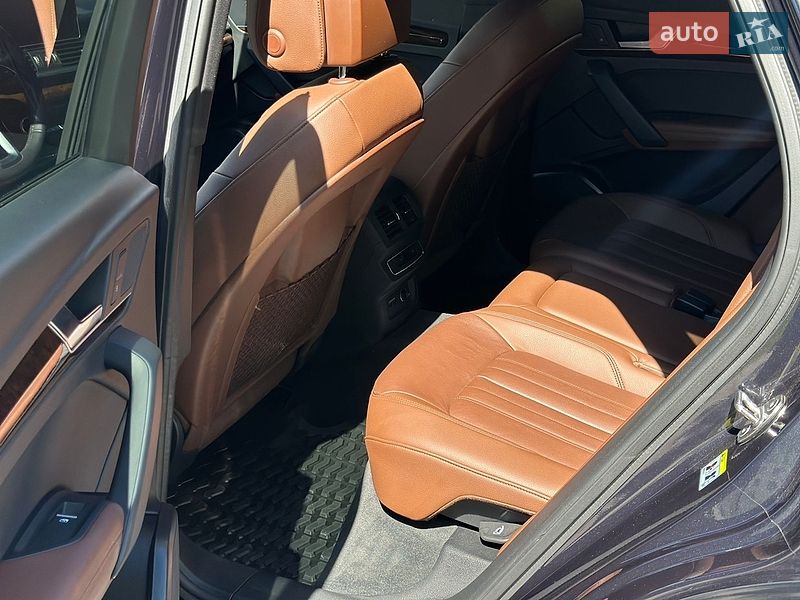 Внедорожник / Кроссовер Audi Q5 2019 в Ивано-Франковске
