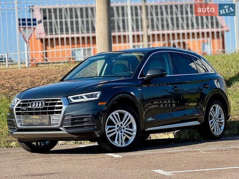 Внедорожник / Кроссовер Audi Q5 2017 в Киеве