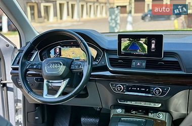 Внедорожник / Кроссовер Audi Q5 2019 в Киеве