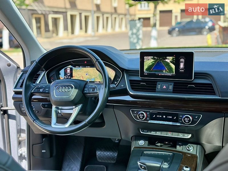 Внедорожник / Кроссовер Audi Q5 2019 в Киеве