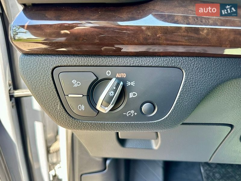 Внедорожник / Кроссовер Audi Q5 2019 в Киеве