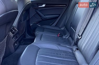 Внедорожник / Кроссовер Audi Q5 2019 в Киеве