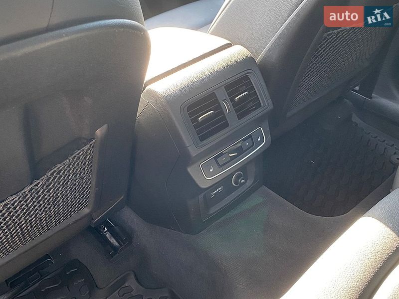 Внедорожник / Кроссовер Audi Q5 2019 в Львове