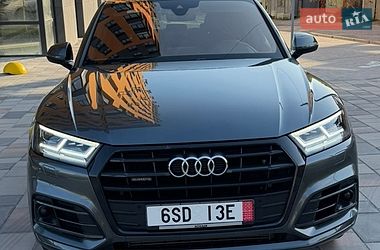 Внедорожник / Кроссовер Audi Q5 2019 в Днепре