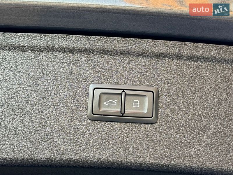 Внедорожник / Кроссовер Audi Q5 2019 в Днепре