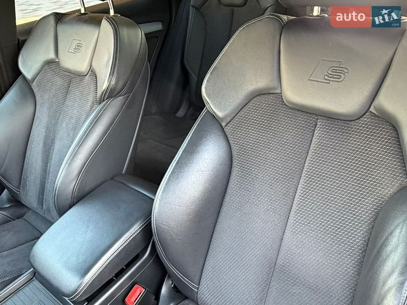 Внедорожник / Кроссовер Audi Q5 2019 в Днепре
