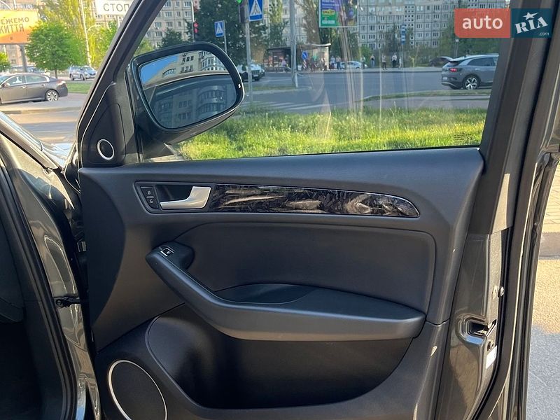 Внедорожник / Кроссовер Audi Q5 2014 в Киеве