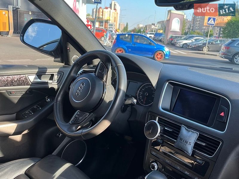 Внедорожник / Кроссовер Audi Q5 2014 в Киеве