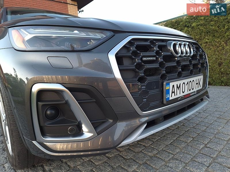 Внедорожник / Кроссовер Audi Q5 2021 в Житомире