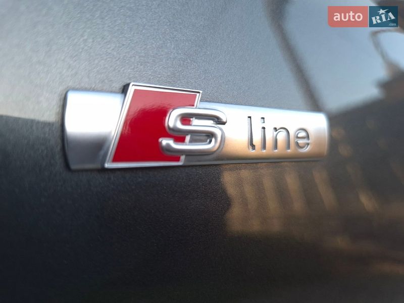 Внедорожник / Кроссовер Audi Q5 2021 в Житомире